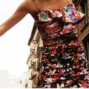 Zara Women's Bold Floral Ruched Mini Skirt Red Black Hi Rise Size XS